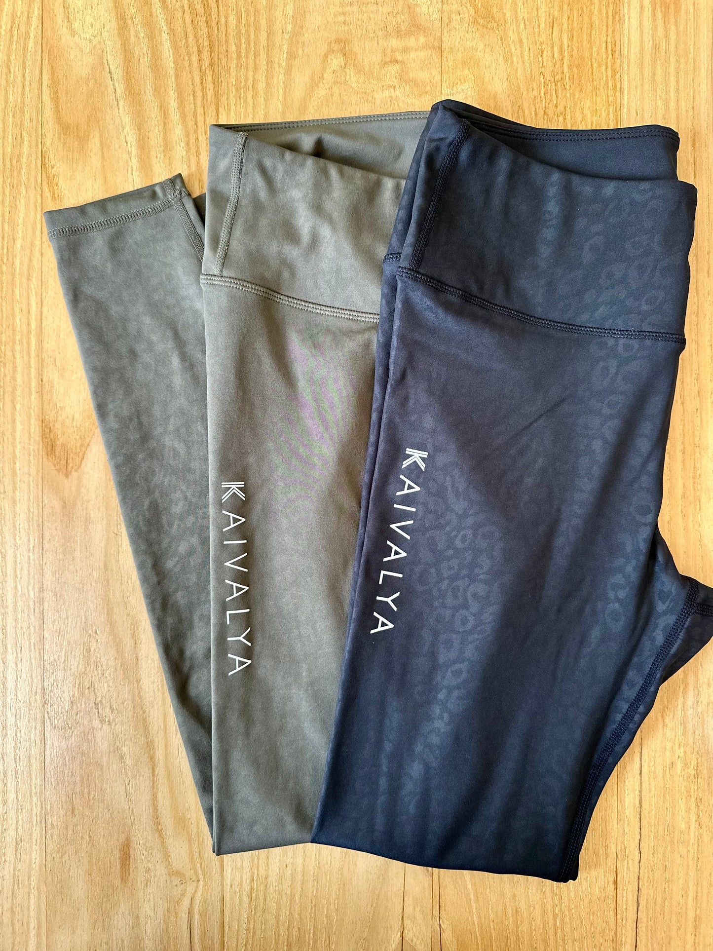Organic Khaki et noir